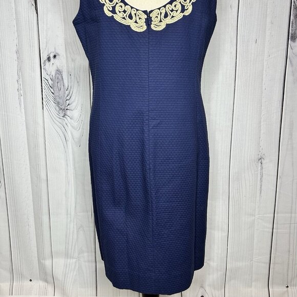 Lilly Pulitzer Suzette Shift Dress Size 12 True Navy Gold Trim Detail V-Neck - Picture 11 of 13
